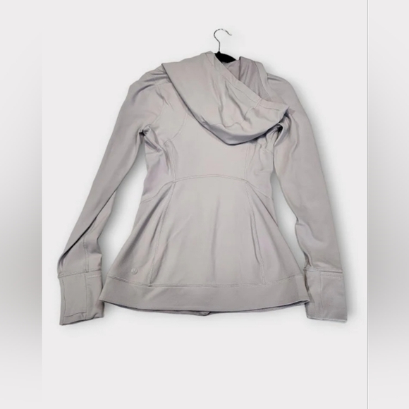 Size 4 - Lululemon Every Journey Hoodie II - Picture 3 of 3